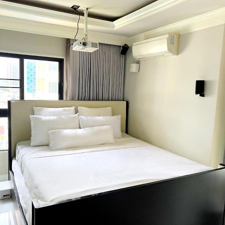 Center Bangkok Suite Next To Platinum Mall Exterior foto